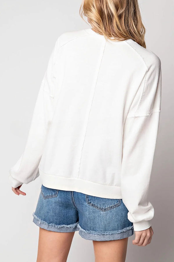 Effortlessly Elegant Pullover with a Timeless Design