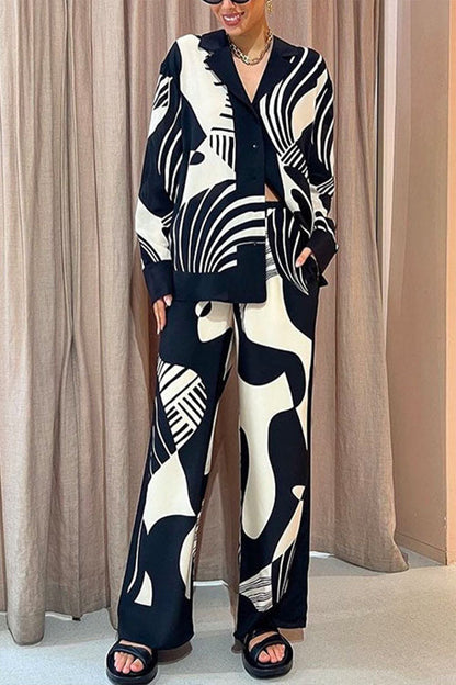 Well Tailored Blouse with a Graceful Silhouette