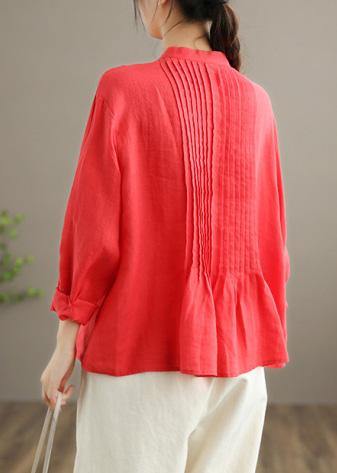 Sophisticated Blouse with a Clean Classic Look