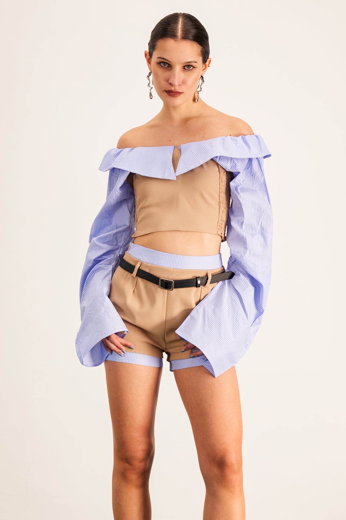 Gracefully Styled Pants for Any Occasion