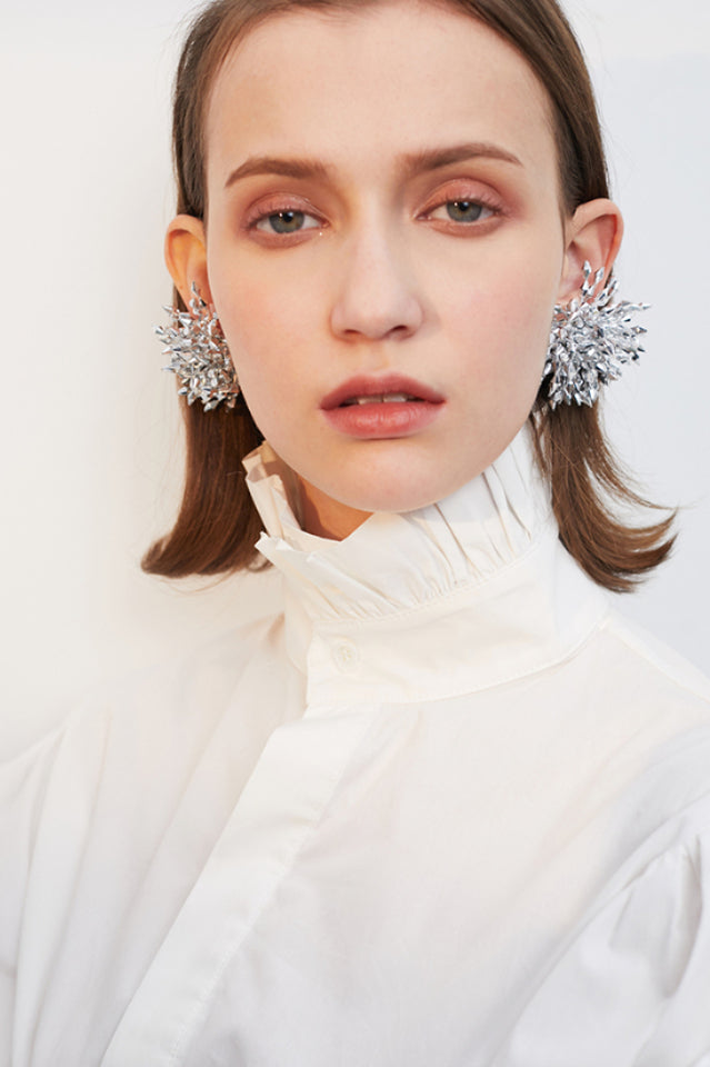 Beautifully Finished Garment in a Timeless Design