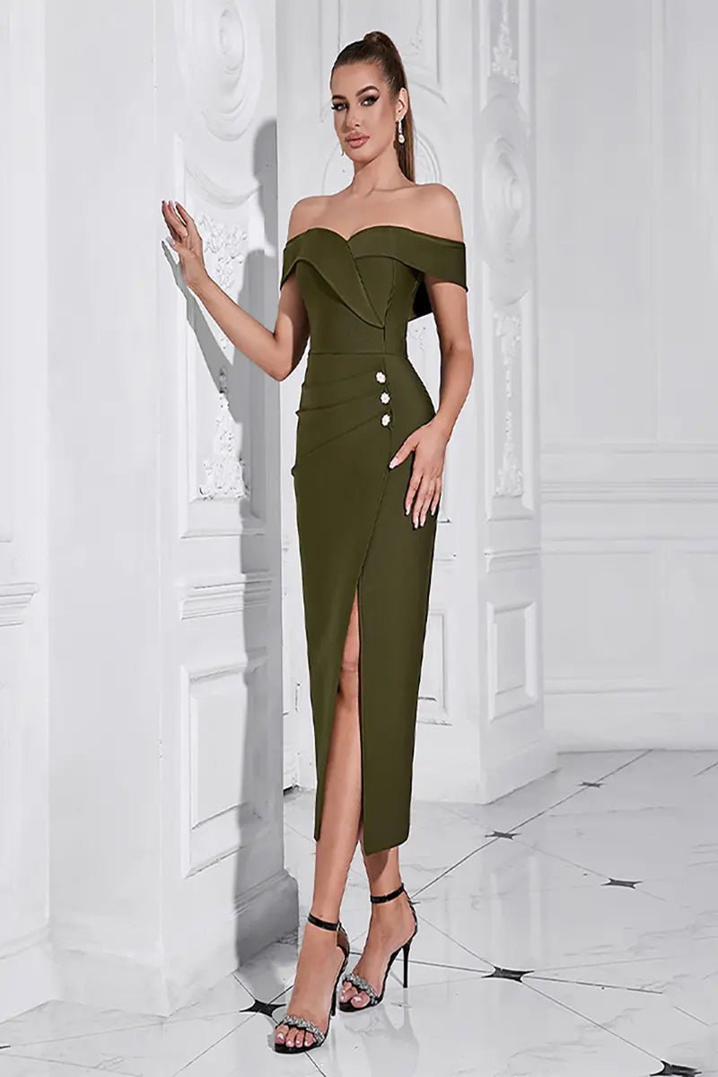 Beautifully Crafted Dress in a Classic Style