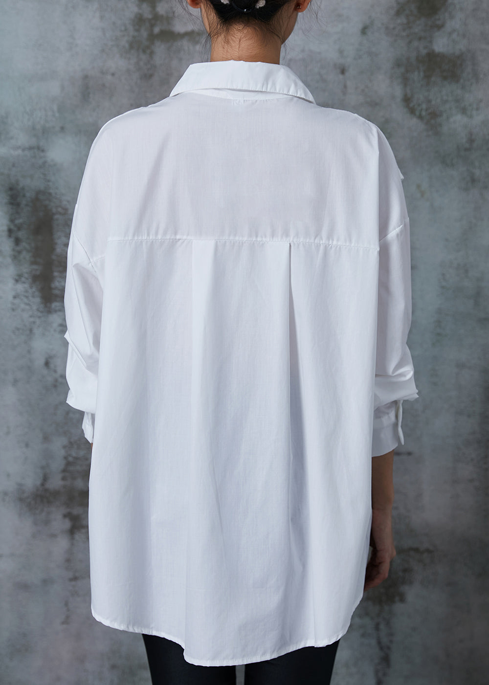 Effortlessly Elegant Shirt with a Timeless Design