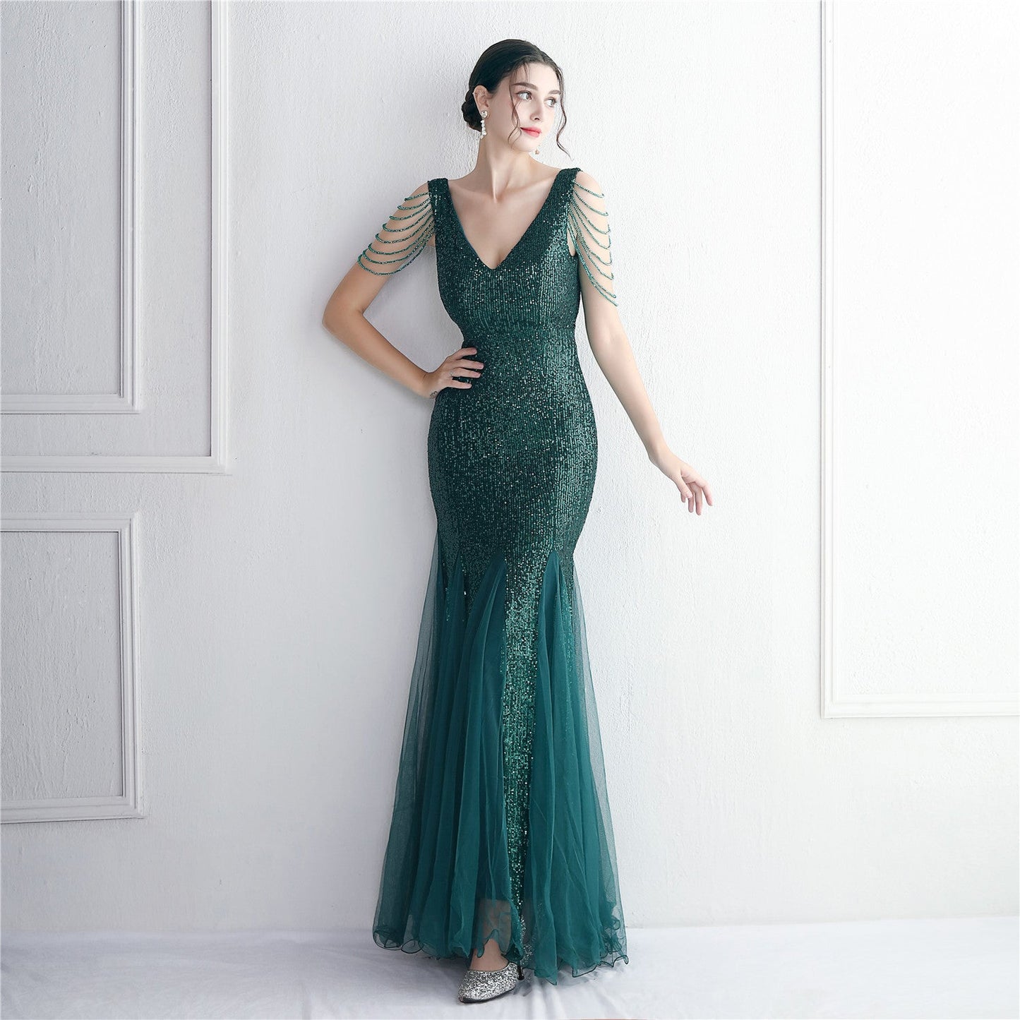 Polished Dress with an Effortless Classic Look