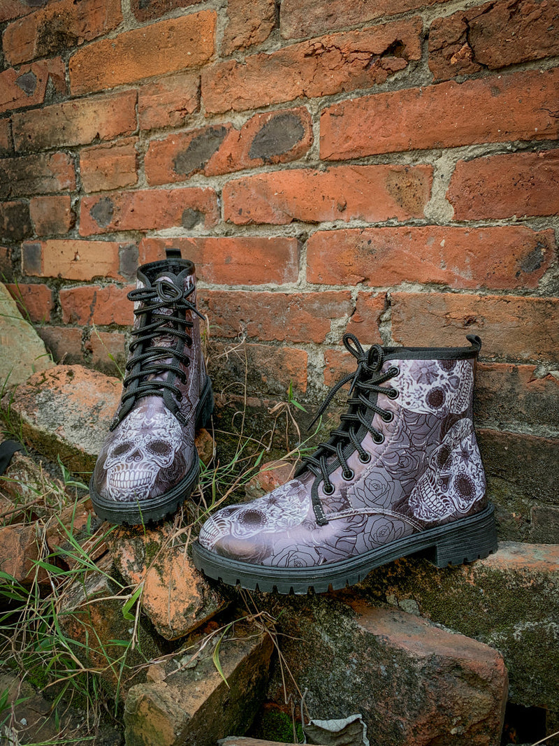 Beautifully Crafted Boots in a Classic Style