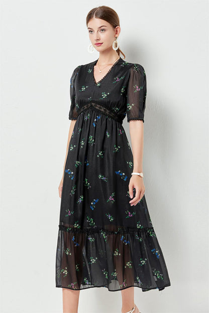 Sophisticated Dress with a Clean Classic Look