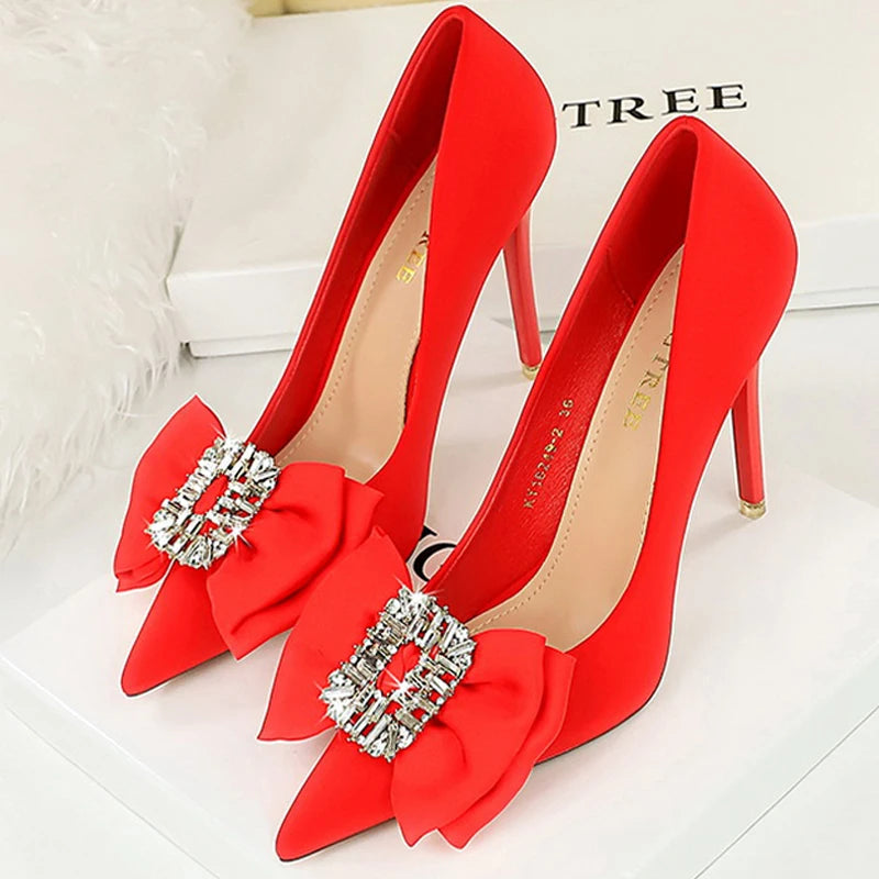 Sophisticated Heels with a Clean Classic Look