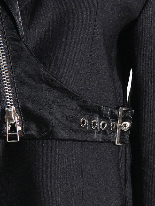 Effortlessly Elegant Garment with a Timeless Design