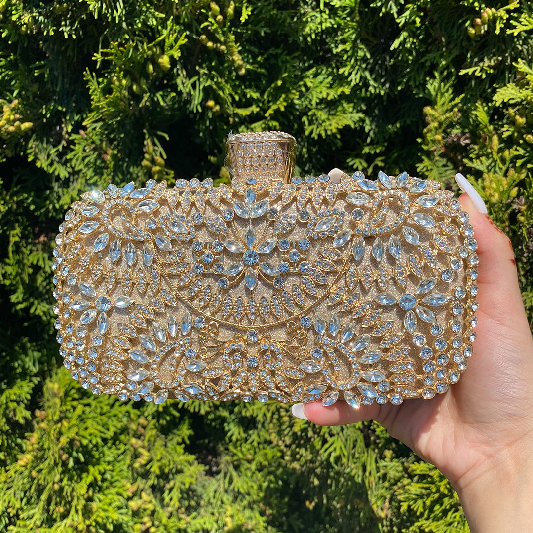 Effortlessly Elegant Bag with a Timeless Design