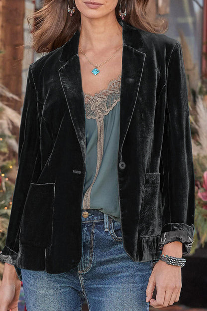 Beautifully Crafted Garment in a Classic Style