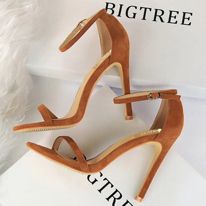 Sophisticated Heels with a Clean Classic Look