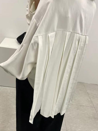Sophisticated Blouse with a Clean Classic Look