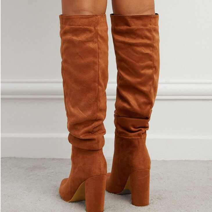 Classic Vintage Boots with a Flattering Fit