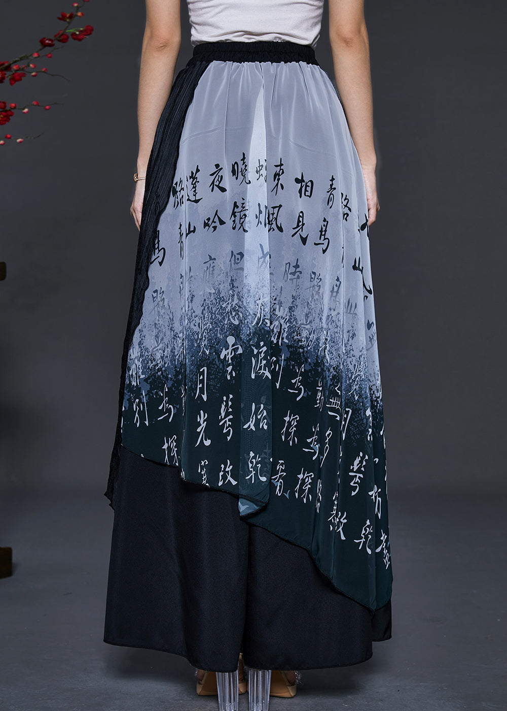Elegantly Styled Pants for Everyday Wear