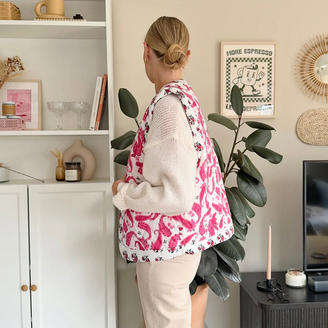 Effortlessly Elegant Garment with a Timeless Design