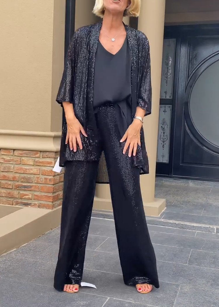 Well Tailored Trousers with a Graceful Silhouette