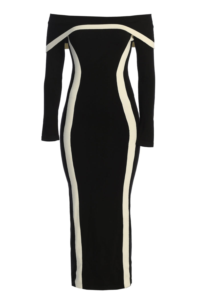 Well Tailored Dress with a Graceful Silhouette