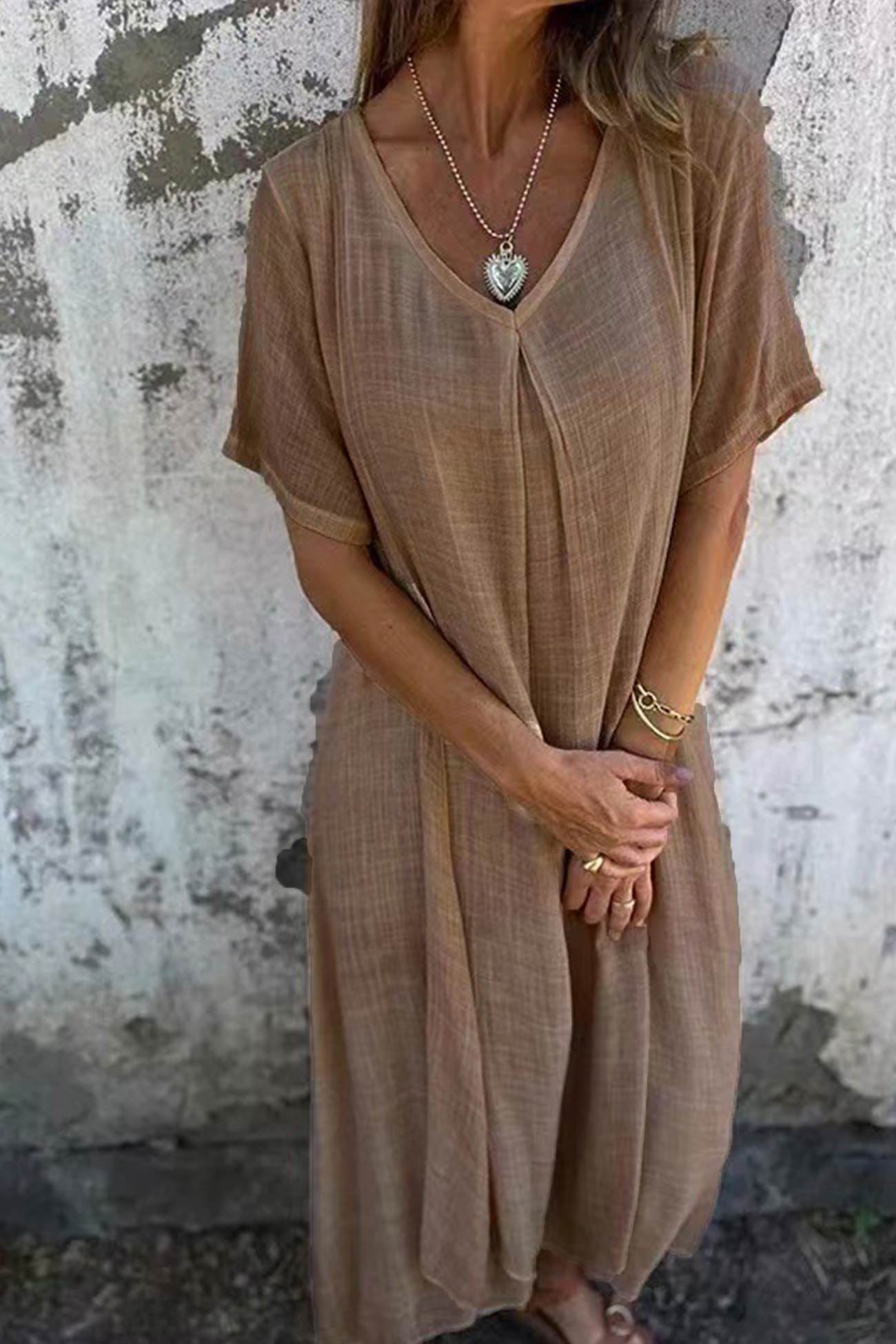 Sophisticated Dress with a Clean Classic Look