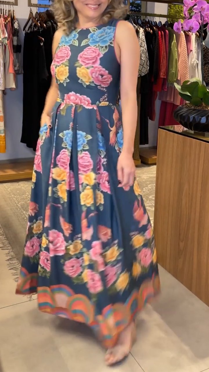 A Vintage Style Dress with Delicate Timeless Details