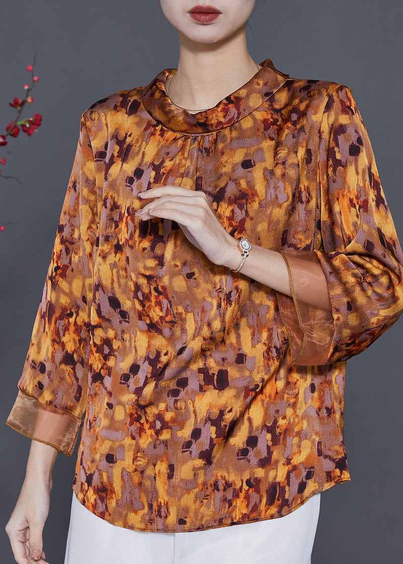Beautifully Finished Blouse in a Timeless Design