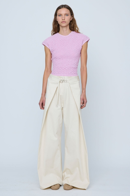Classic Vintage Pants with a Flattering Fit