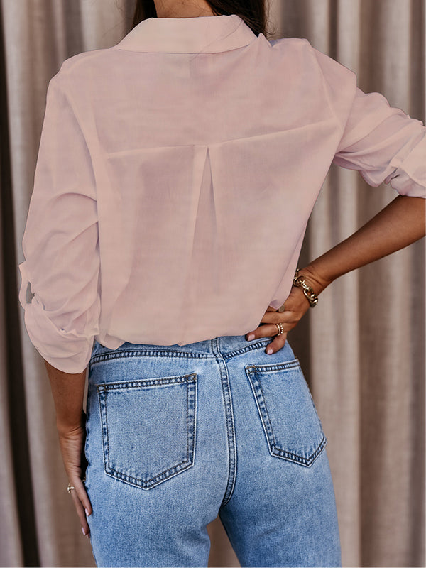 Well Tailored Blouse with a Graceful Silhouette