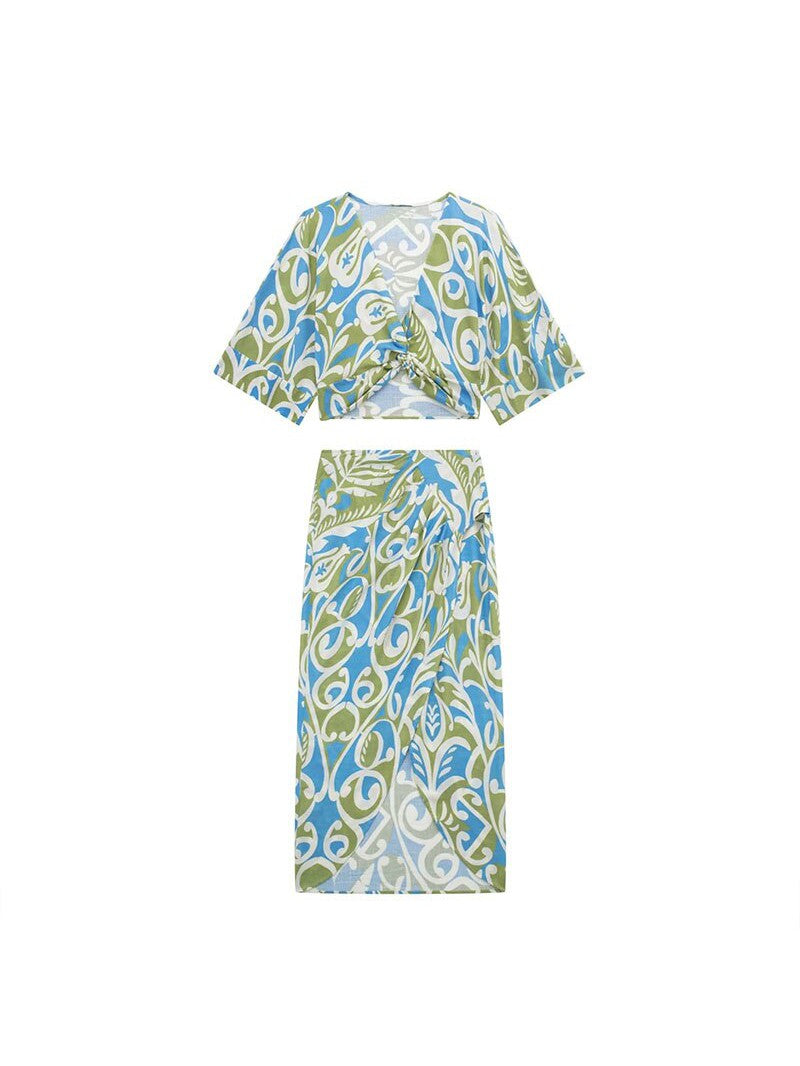 Classic Vintage & Enduringly Stylish Top