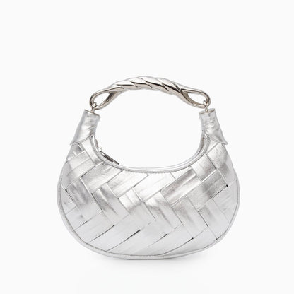Well Tailored Bag with a Graceful Silhouette
