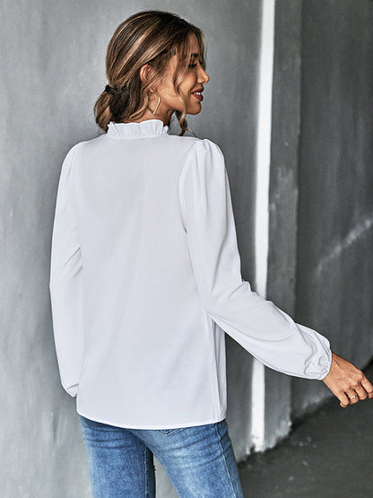 Beautifully Crafted Blouse in a Classic Style