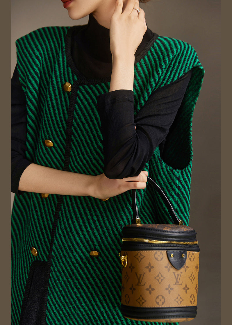 Classic Vintage Coat with a Flattering Fit