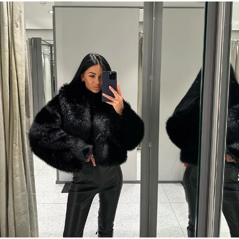 Sophisticated Coat with a Clean Classic Look