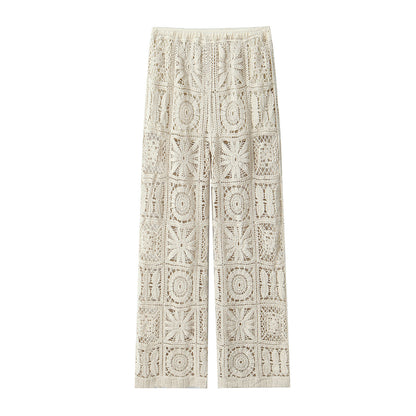 Beautifully Finished Trousers in a Timeless Design