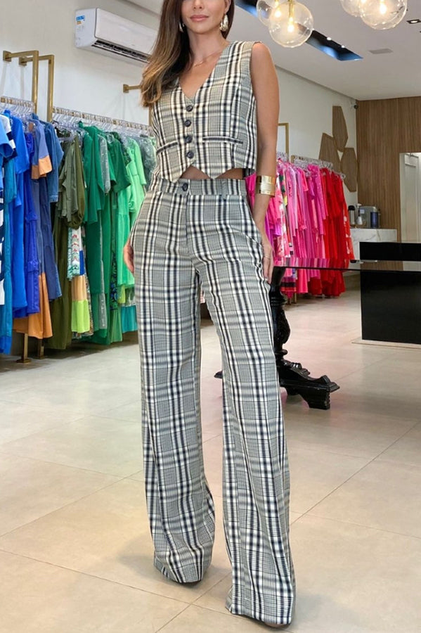 Vintage Inspired Pants with a Contemporary Edge