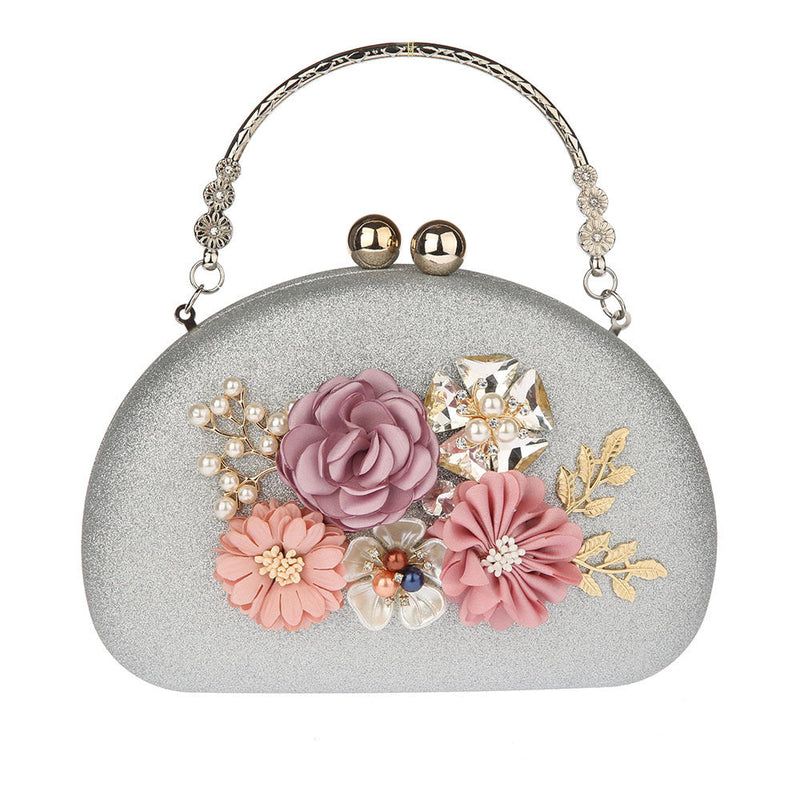 Polished Bag with an Effortless Classic Look