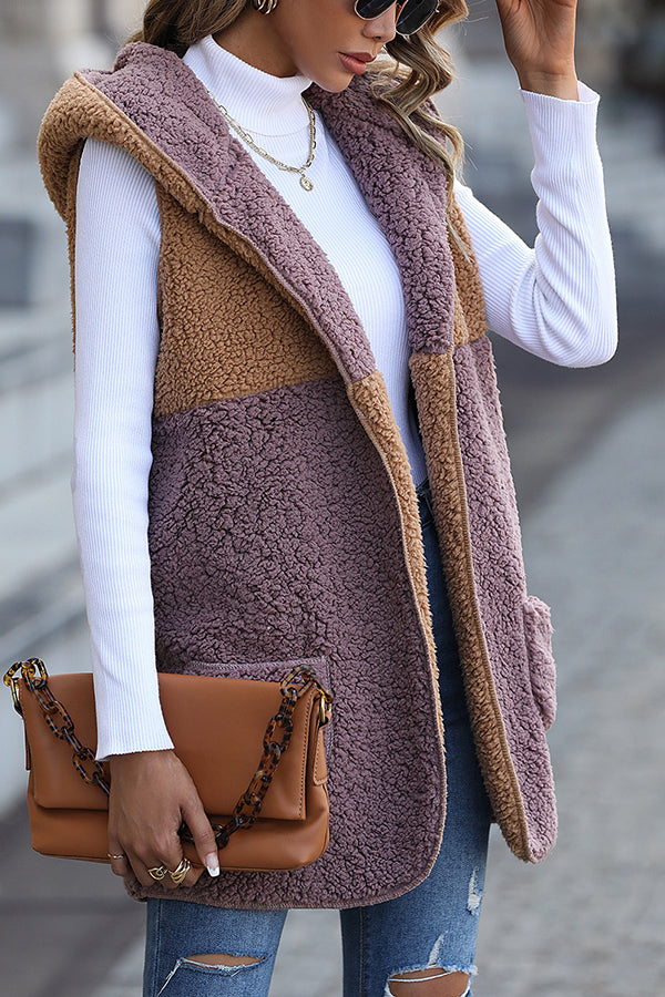 Beautifully Finished Cardigan in a Timeless Design