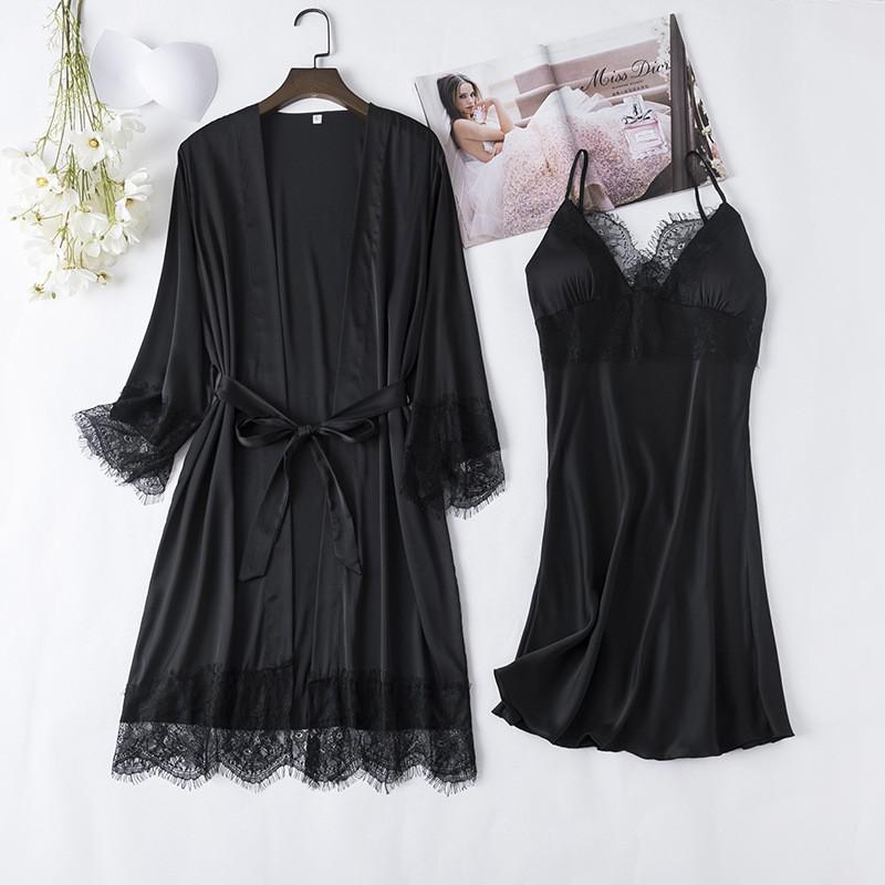 Well Tailored Garment with a Graceful Silhouette