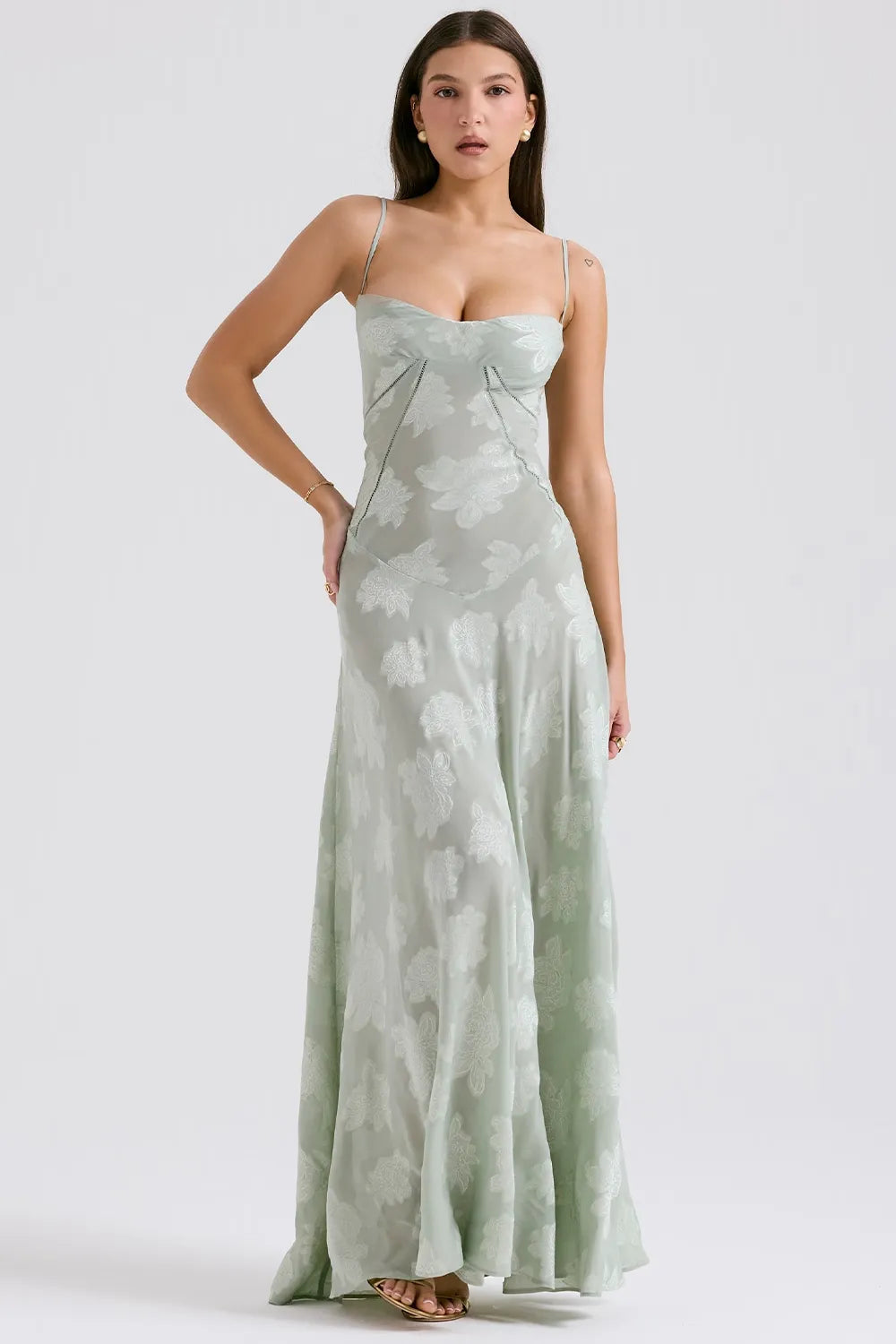 Classic Vintage & Enduringly Stylish Garment