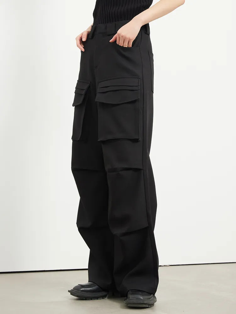 Polished Pants with an Effortless Classic Look
