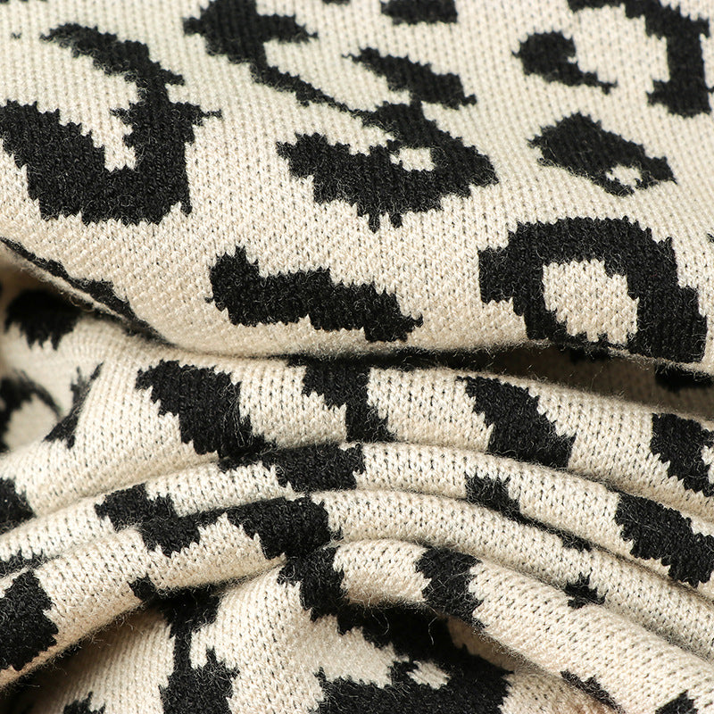 Beautifully Finished Sweater in a Timeless Design