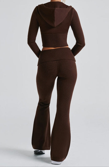Beautifully Finished Garment in a Timeless Design