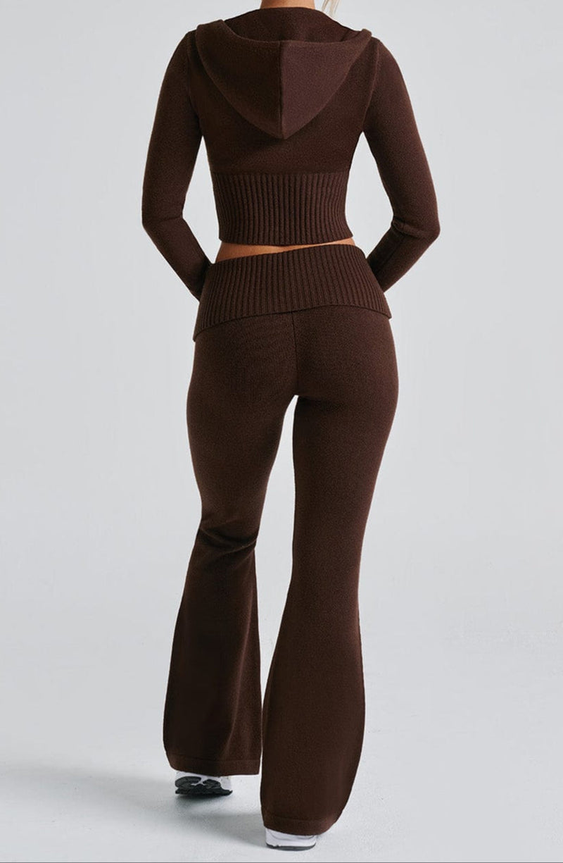 Beautifully Finished Garment in a Timeless Design