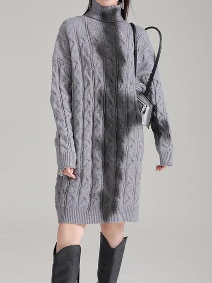 Well Tailored Sweater with a Graceful Silhouette