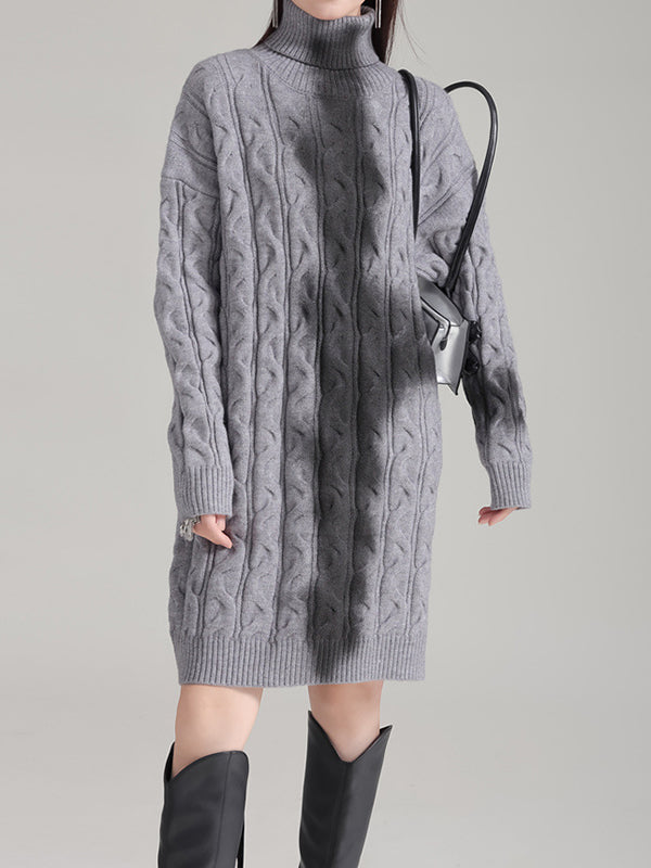 Well Tailored Sweater with a Graceful Silhouette