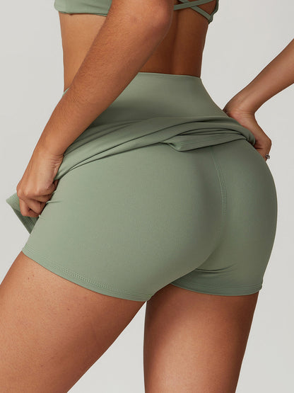 Gracefully Styled Garment for Any Occasion