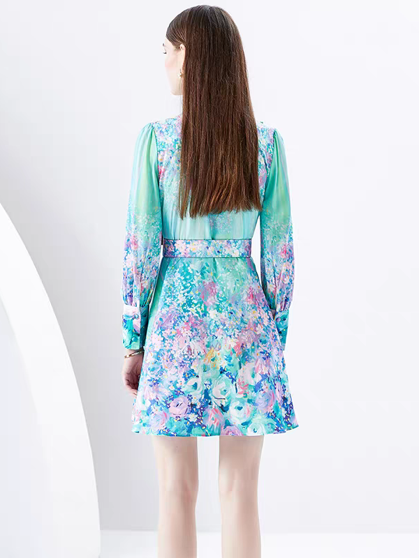 Beautifully Crafted Dress in a Classic Style
