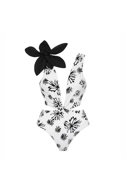 Classic Vintage Swimsuit with a Flattering Fit