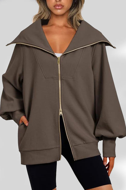 Effortlessly Elegant Jacket with a Timeless Design