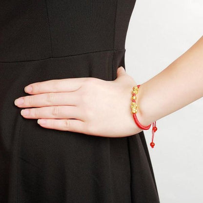 Well Tailored Garment with a Graceful Silhouette
