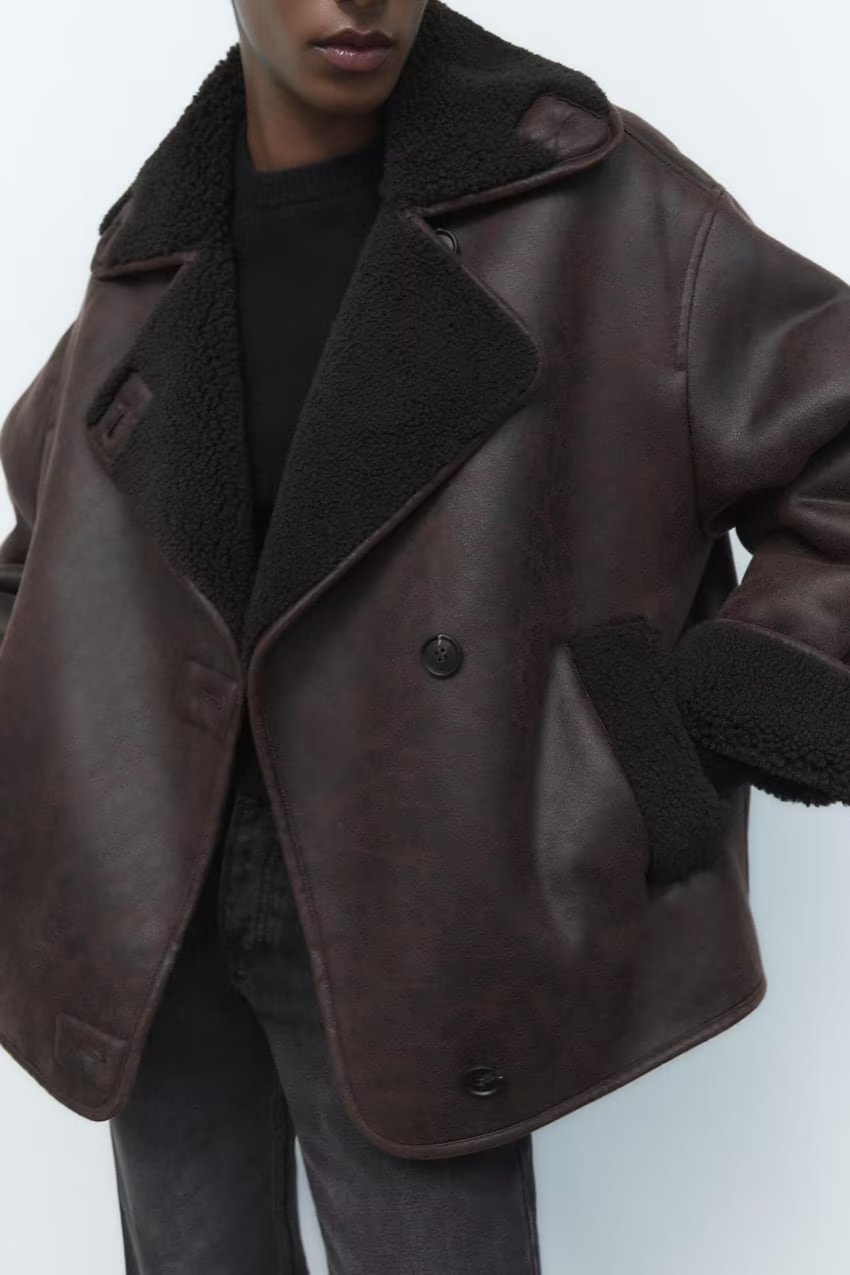 Gracefully Styled Jacket for Any Occasion