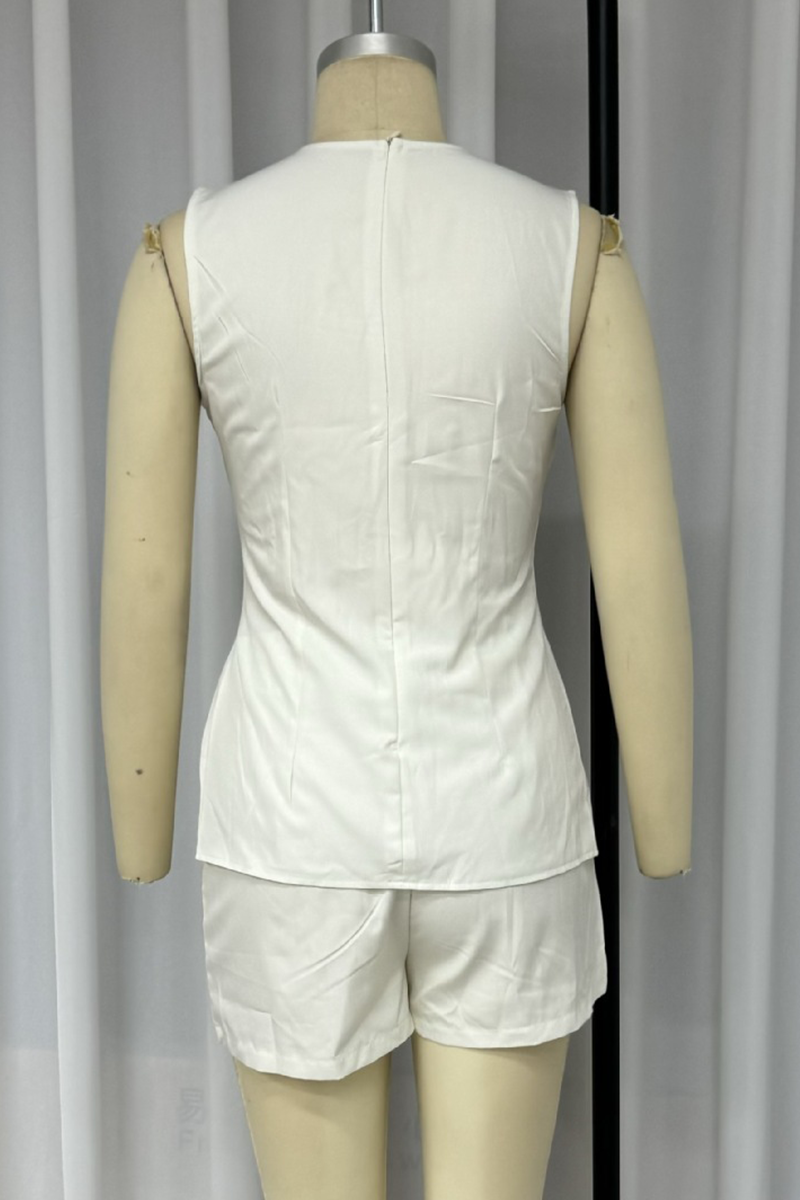 Beautifully Finished Garment in a Timeless Design